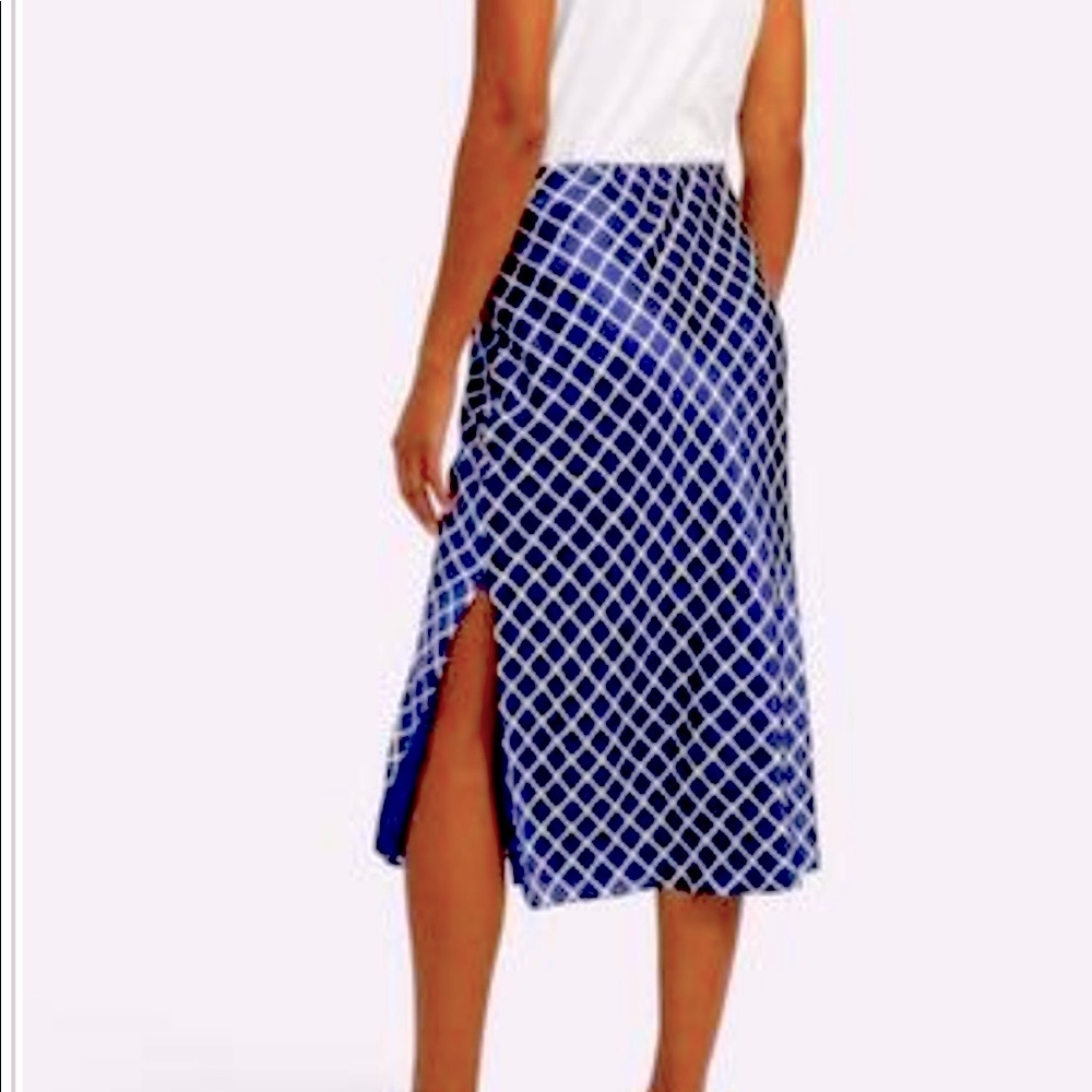 Theory Side Slit Skirt in Satin